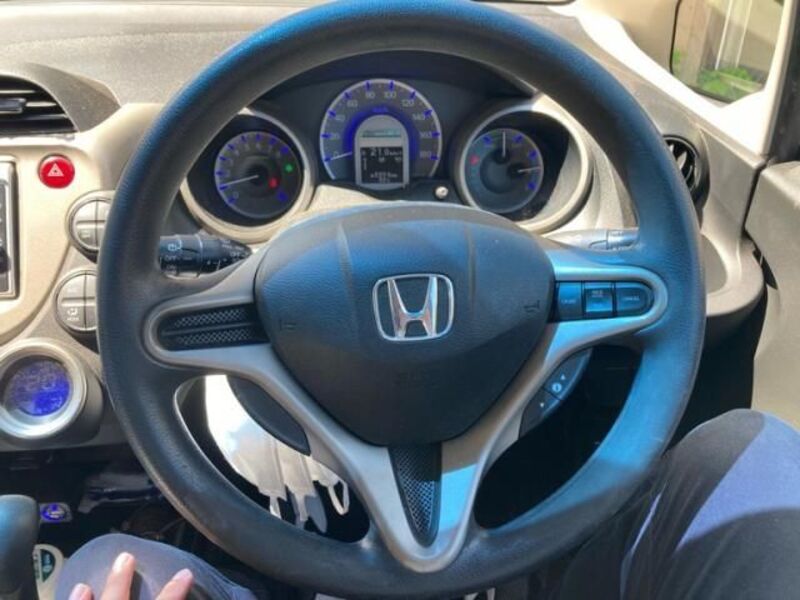FIT HYBRID