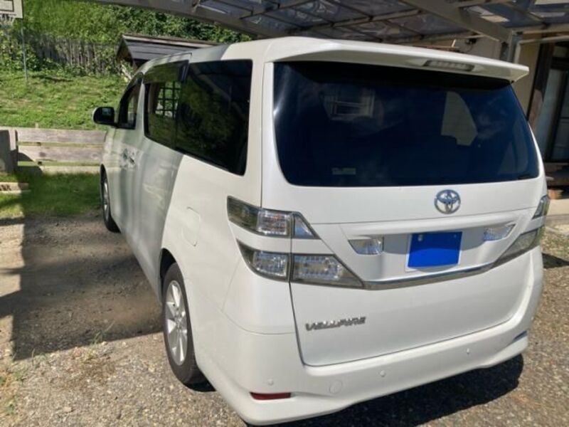 VELLFIRE