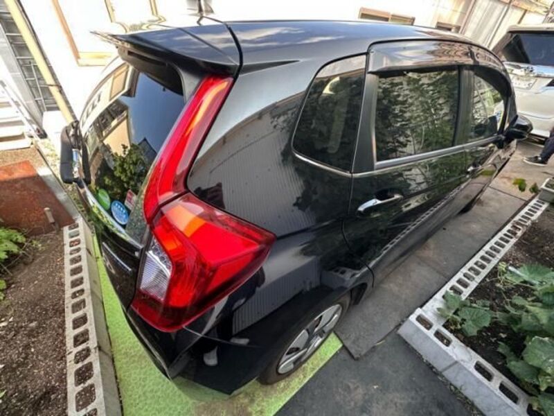 FIT HYBRID