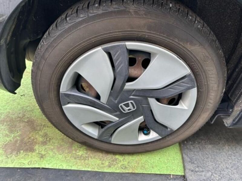 FIT HYBRID