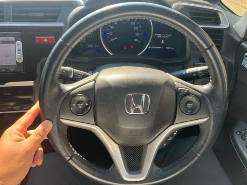 FIT HYBRID