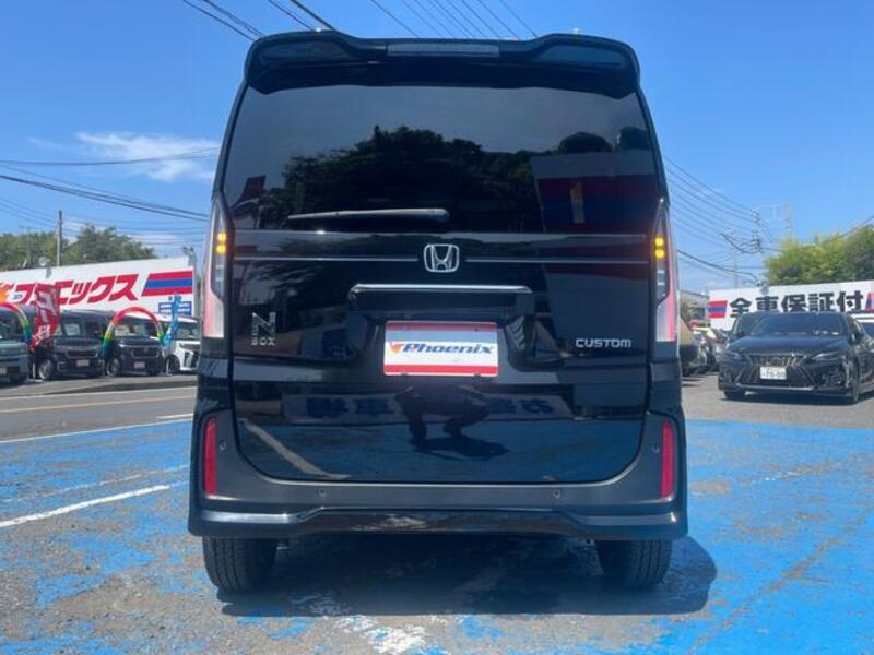 N BOX CUSTOM