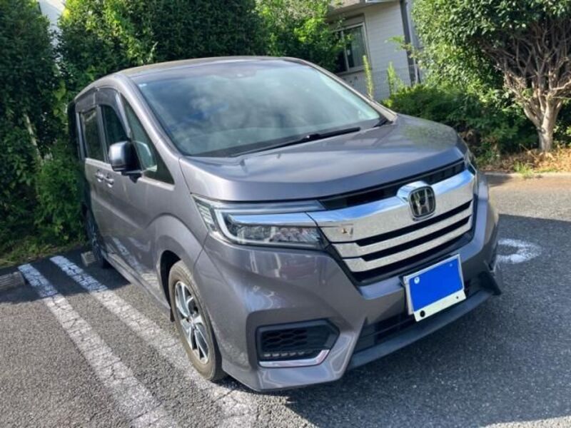 HONDA STEPWAGON SPADA