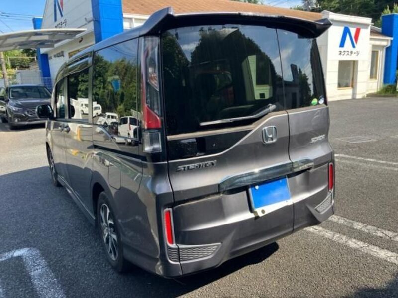 STEPWAGON SPADA
