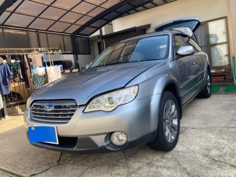 LEGACY OUTBACK-0