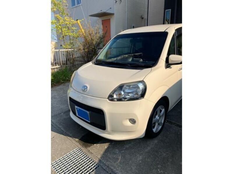 TOYOTA PORTE
