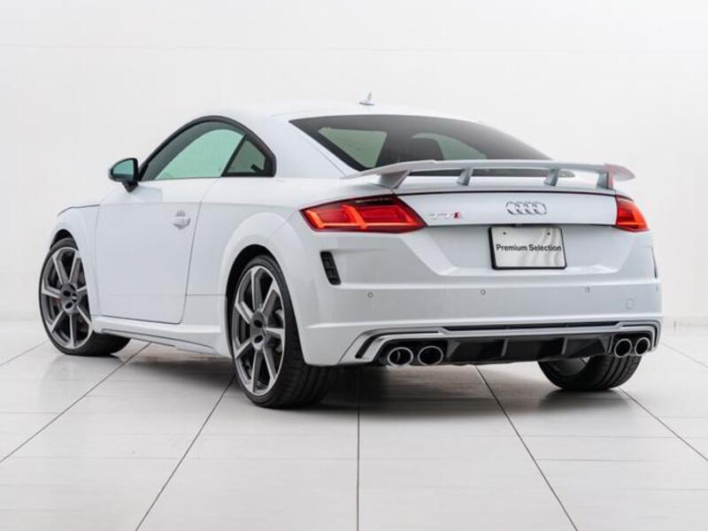 TTS COUPE