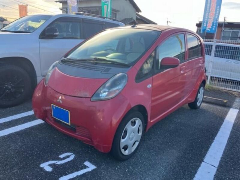MITSUBISHI I