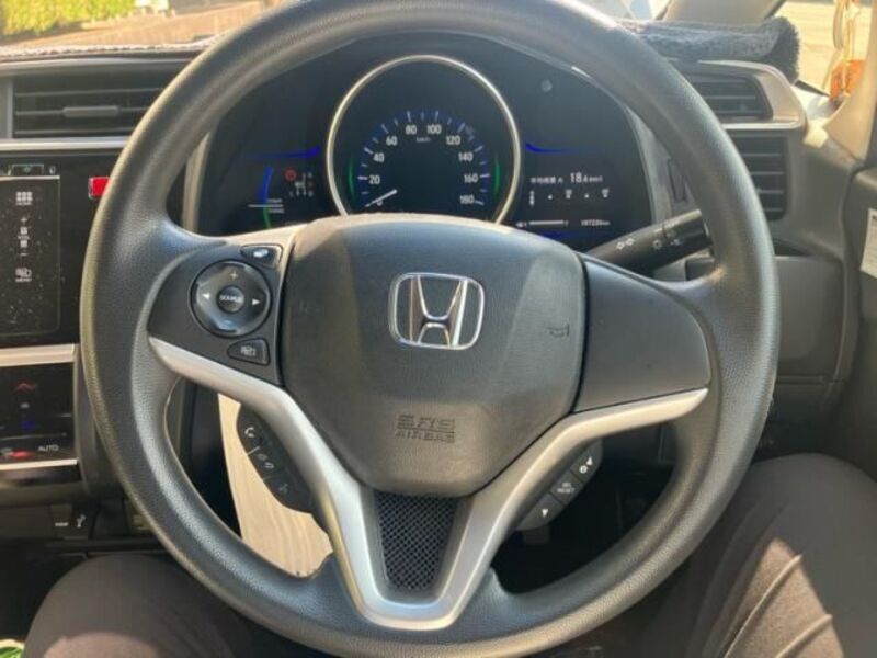 FIT HYBRID