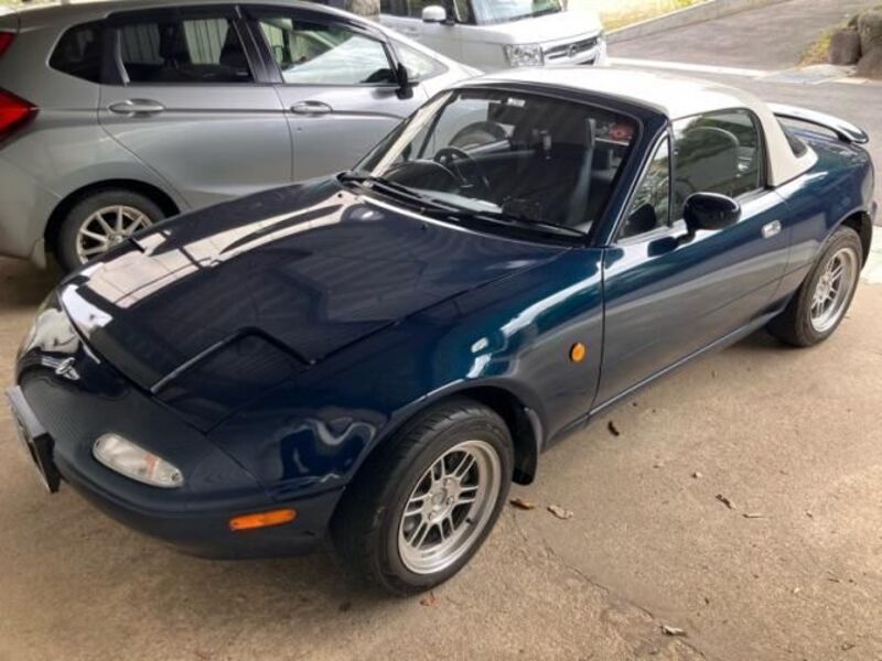 EUNOS ROADSTER