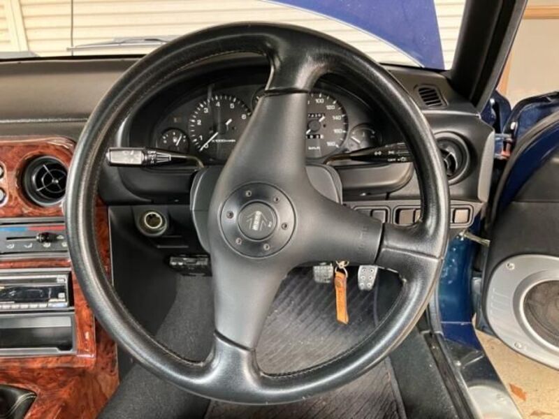 EUNOS ROADSTER