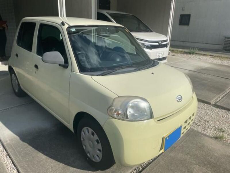 DAIHATSU ESSE