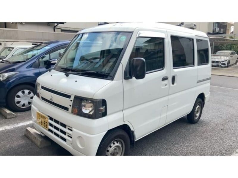 MITSUBISHI MINICAB VAN
