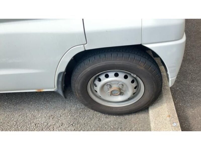 MINICAB VAN