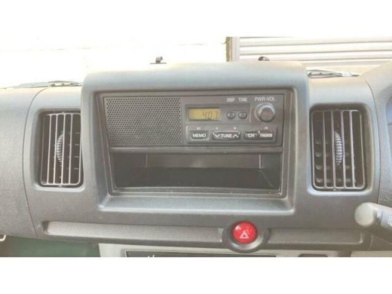 MINICAB VAN