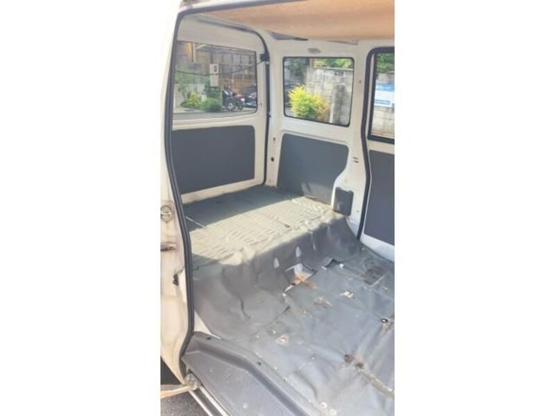 MINICAB VAN