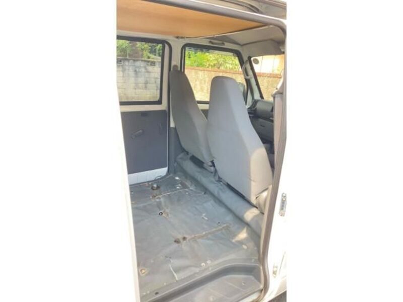MINICAB VAN