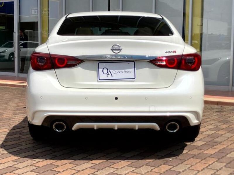 SKYLINE