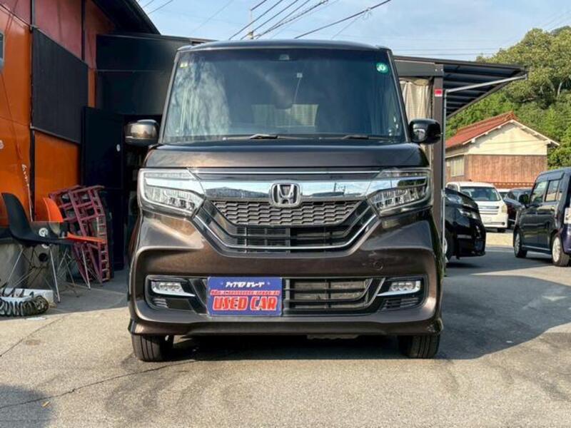 N BOX CUSTOM