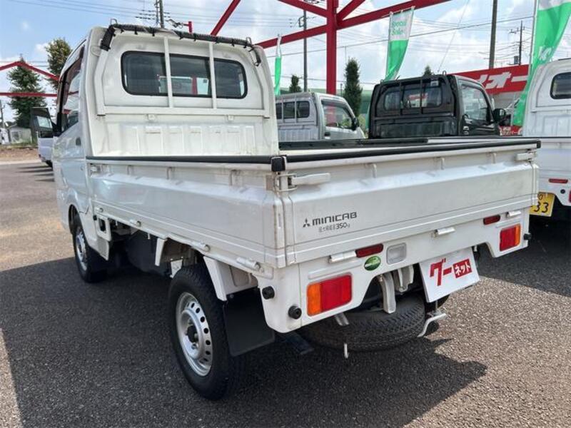 MINICAB TRUCK