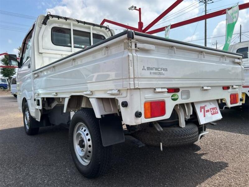 MINICAB TRUCK