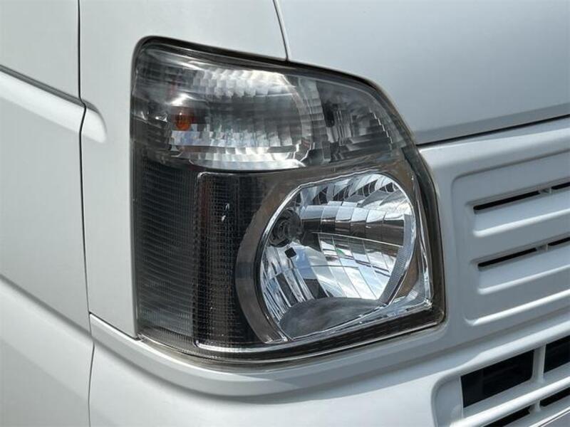 MINICAB TRUCK