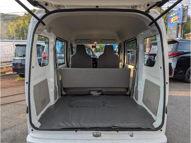 MINICAB VAN