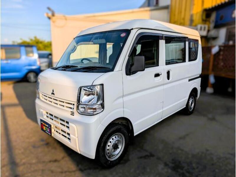 MINICAB VAN