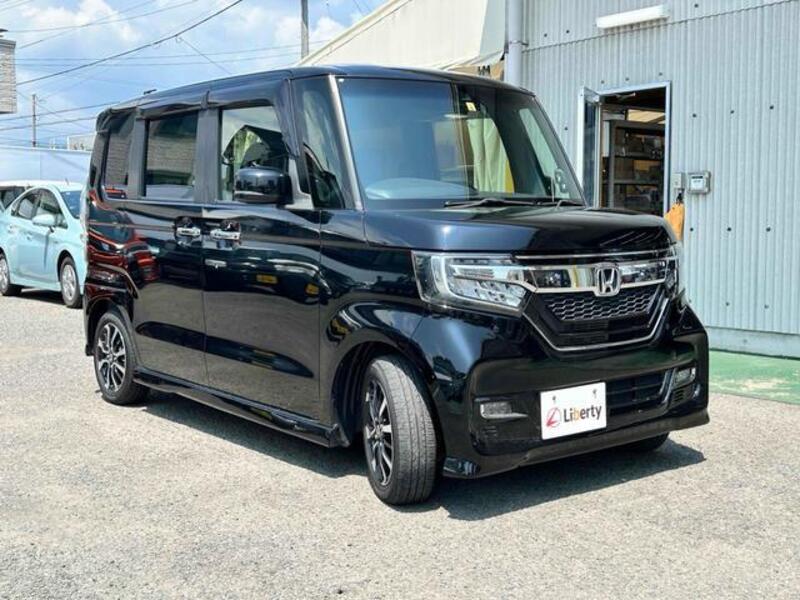 N BOX CUSTOM