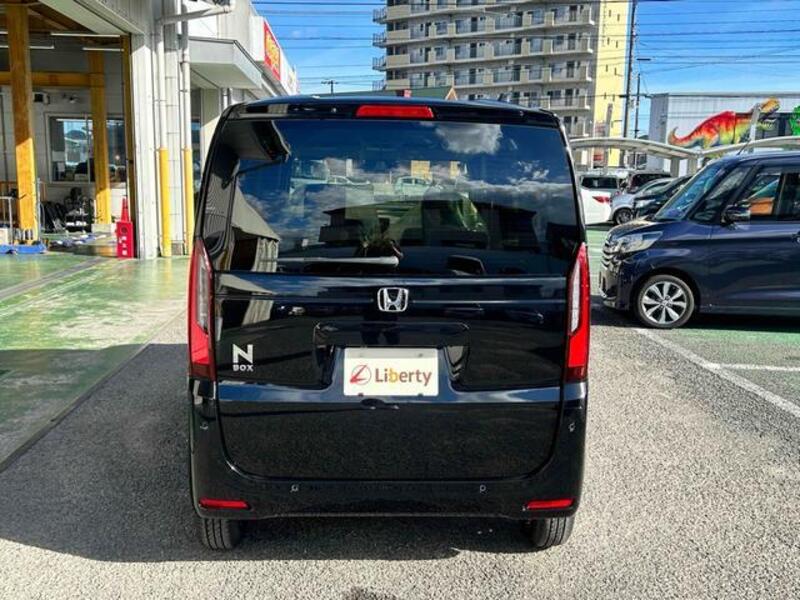 N BOX