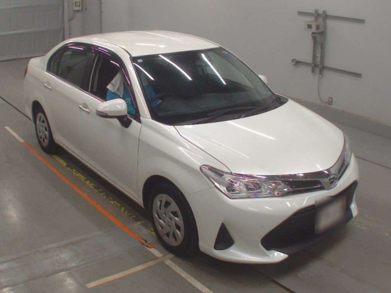 COROLLA AXIO