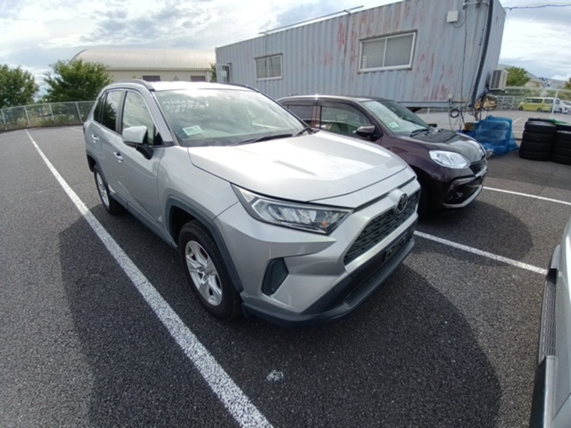 RAV4