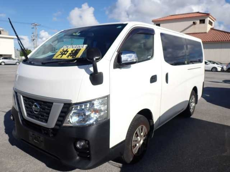 NV350 CARAVAN-0