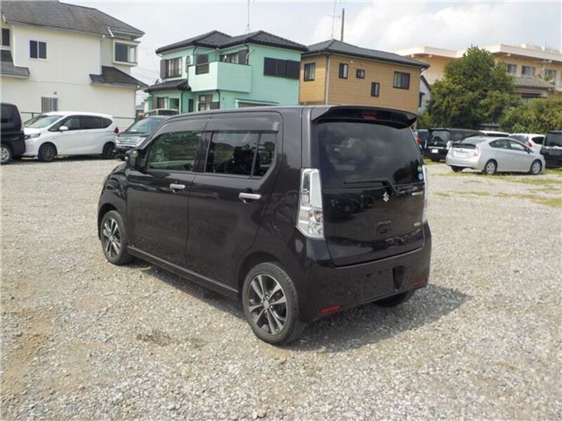 WAGON R