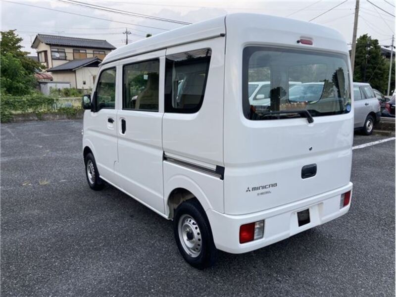 MINICAB VAN