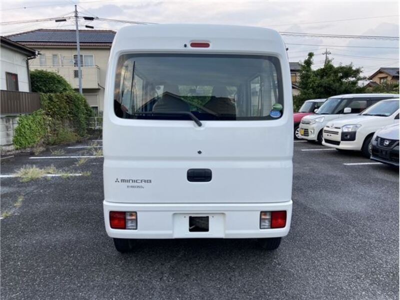 MINICAB VAN