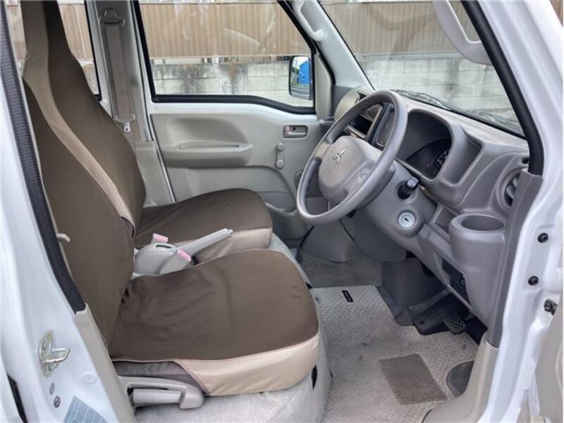 MINICAB VAN
