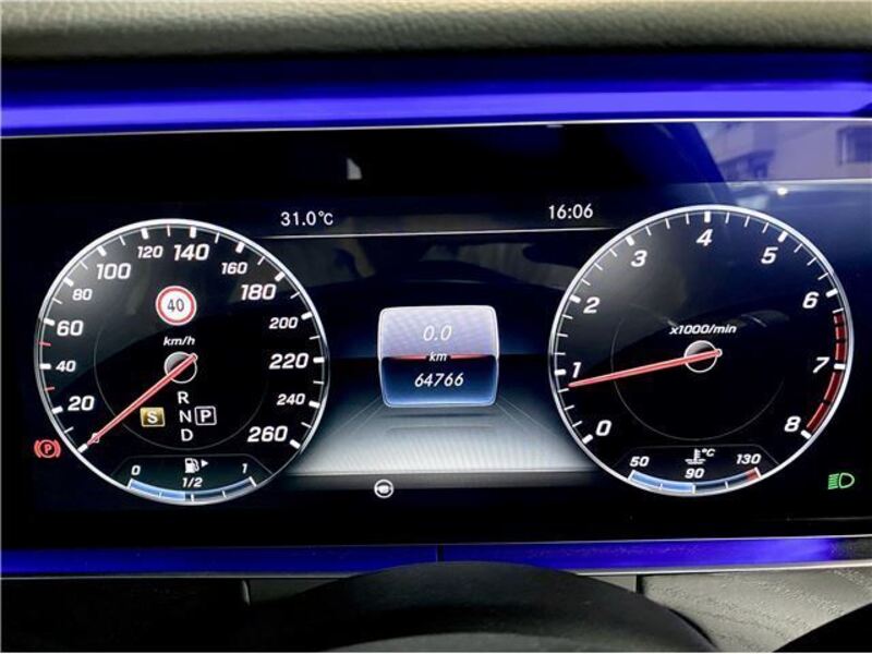 E-CLASS