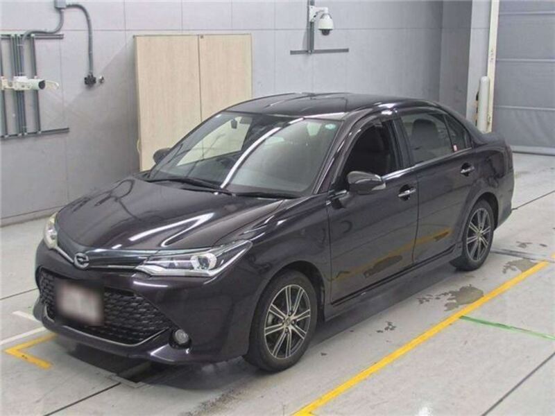 COROLLA AXIO