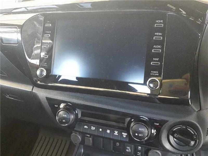 HILUX