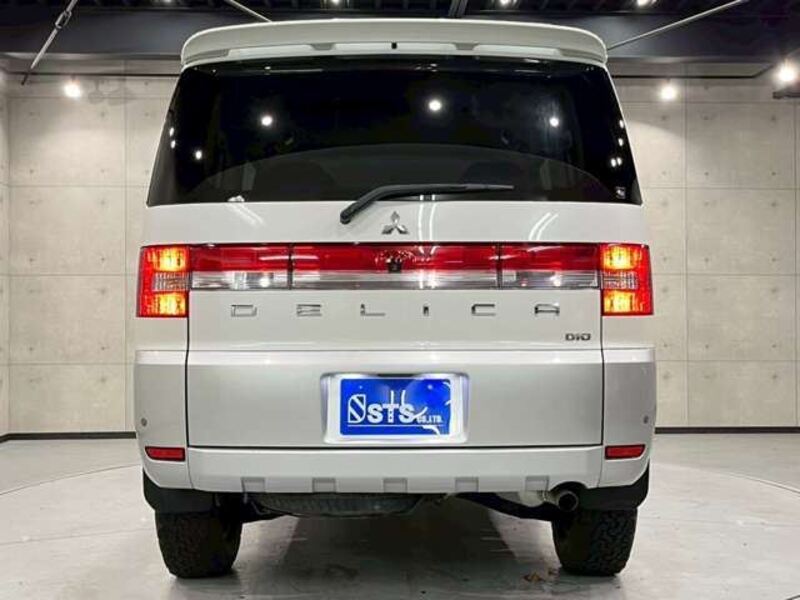 DELICA D5