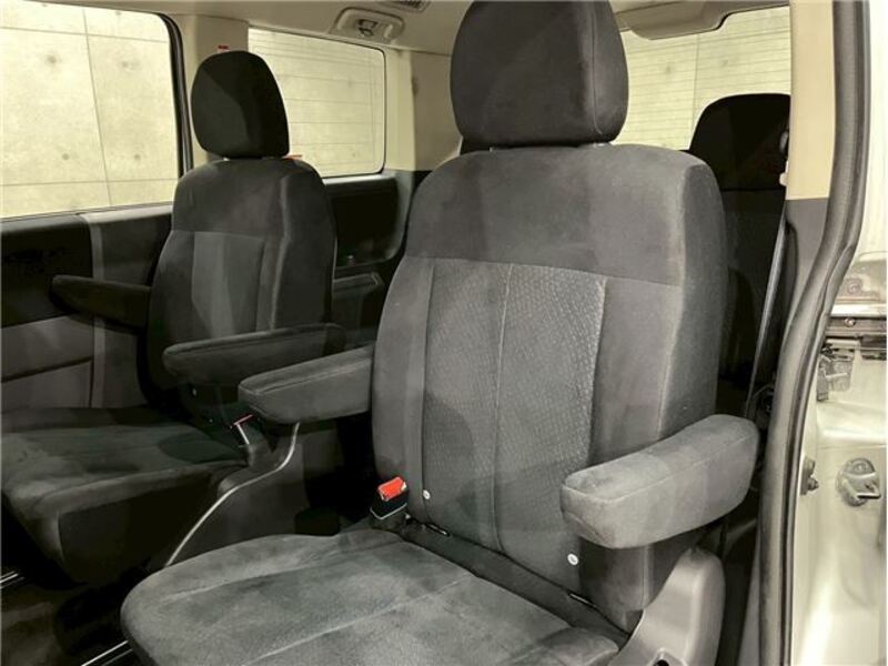 DELICA D5