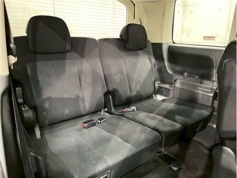 DELICA D5