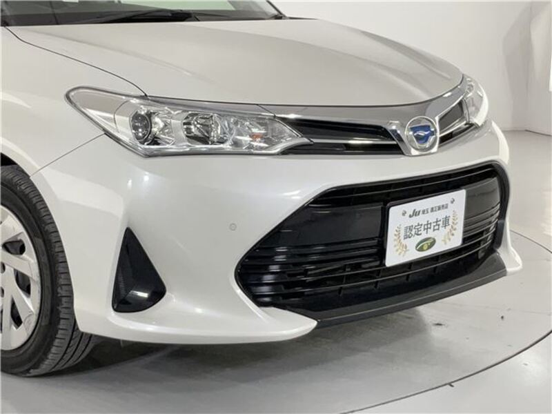 COROLLA AXIO