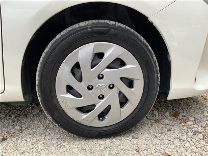 COROLLA AXIO