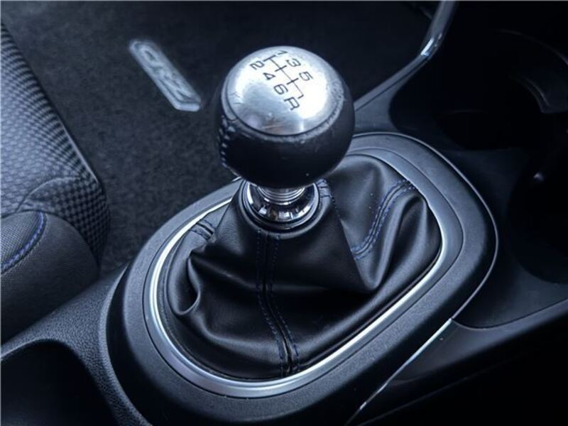 CR-Z