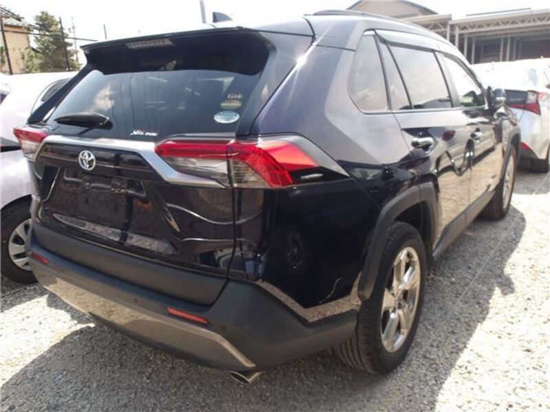 RAV4
