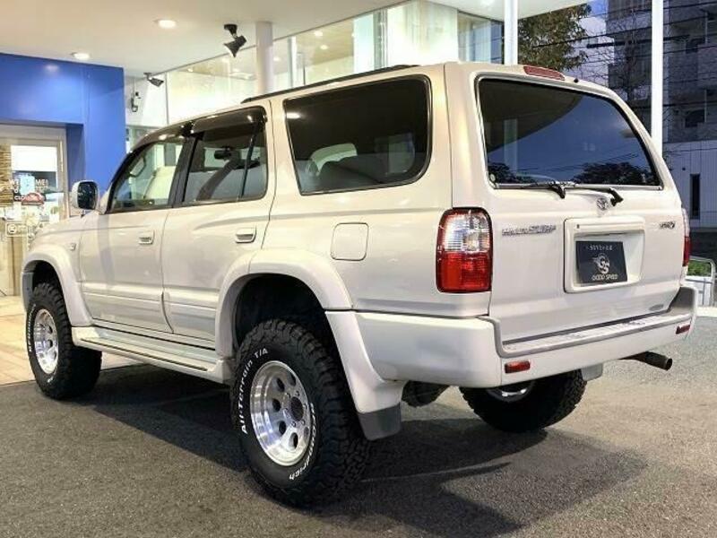HILUX SURF