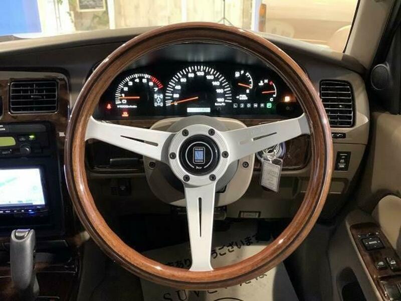 HILUX SURF