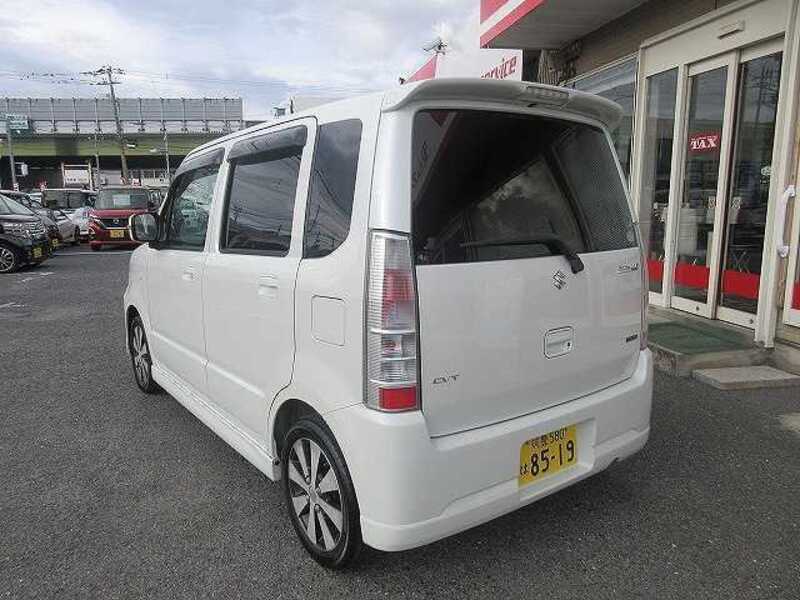 WAGON R